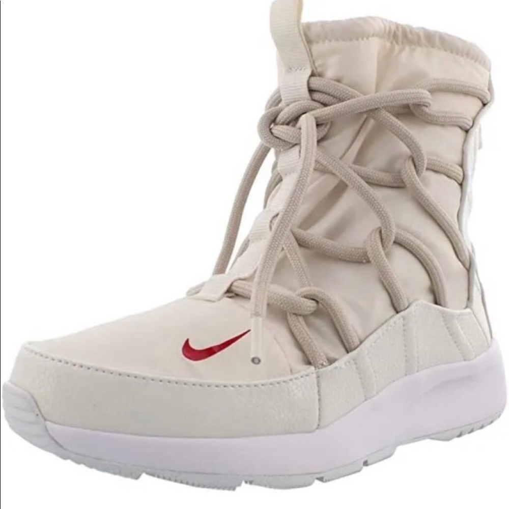 Nike Women's Tanjun High Rise Phantom/Red/Sand AO0355-005 snow boot SiZ 8.5 NWTB